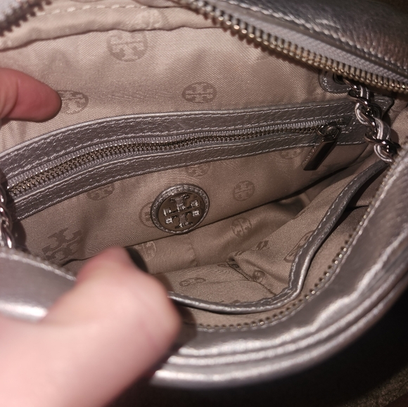 Tory Burch Thea Purse - Picture 3 of 4